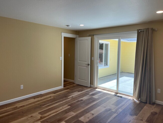 Building Photo - Newly remodeled three bedroom, two bath home - Available Late May