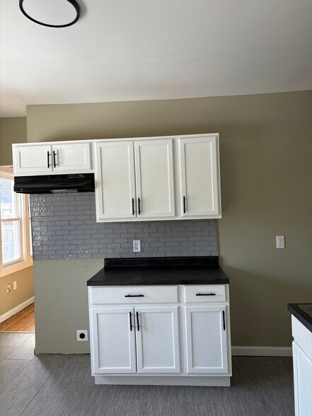 Building Photo - 1534 N 39th St