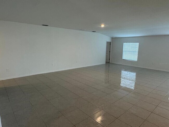 Building Photo - 2073 Marksman Rd