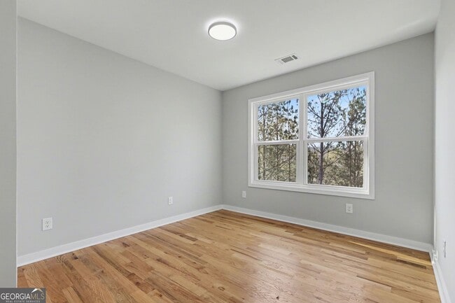 Building Photo - 3180 Tackett Rd