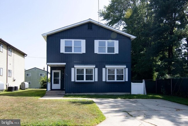 Primary Photo - 106 Haines Ave