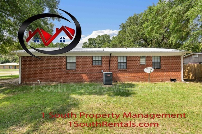 Building Photo - 6925 Colonial Terrace