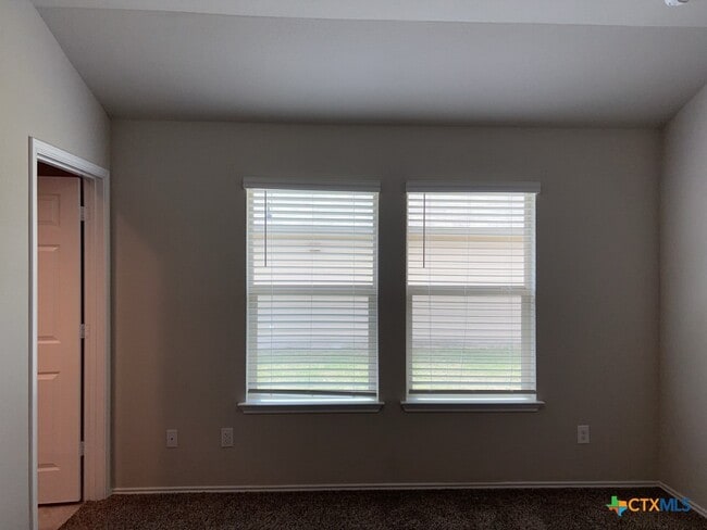 Building Photo - 5110 Natalia Rd