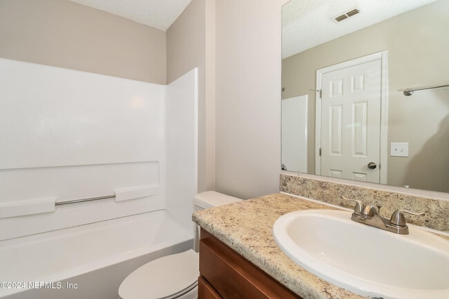 Building Photo - 11516 Birch Forest Cir E