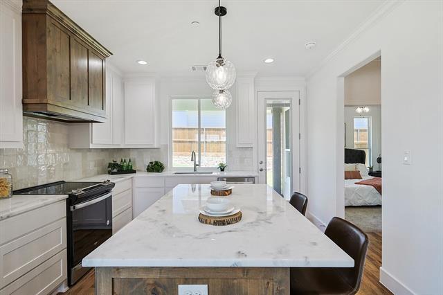 Building Photo - 518 Woodside Trl