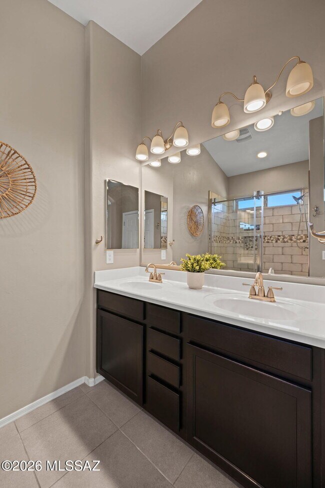 Building Photo - 9627 N Melandra Way