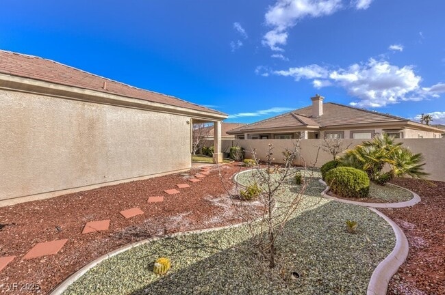 Building Photo - 10575 Regal Stallion Ave
