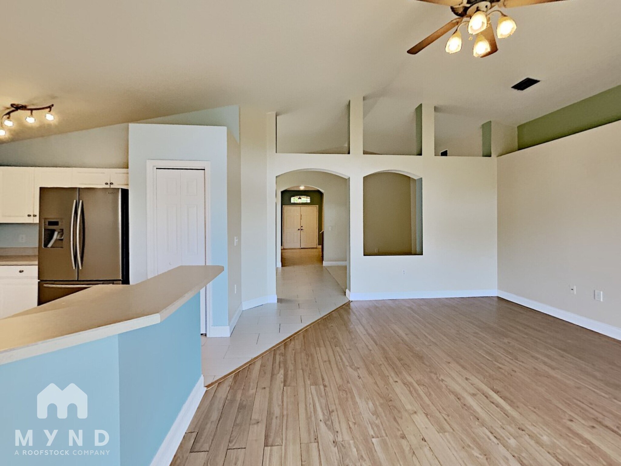 Building Photo - 1500 Baythorn Dr