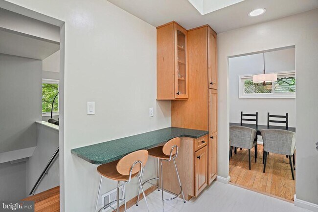 Building Photo - 6301 Crathie Ln
