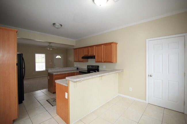 Building Photo - 1822 Elaine Dr