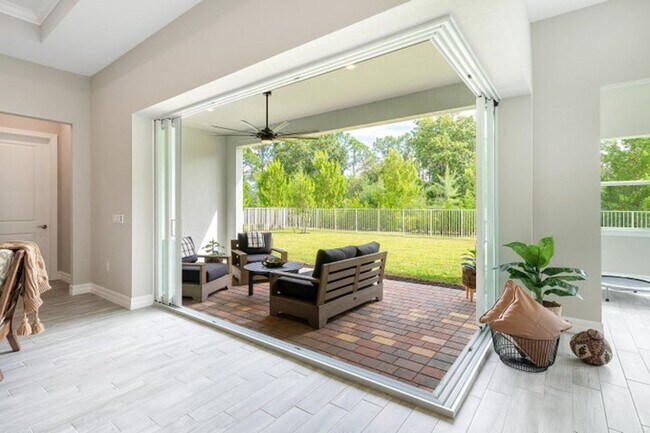 Building Photo - 5312 Blue Reed Ln.