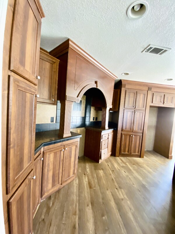 Building Photo - 415 Mostyn Ln