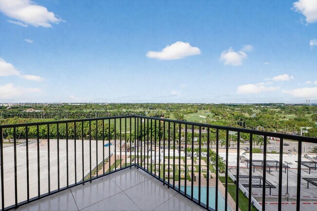 Building Photo - 5252 NW 85th Ave