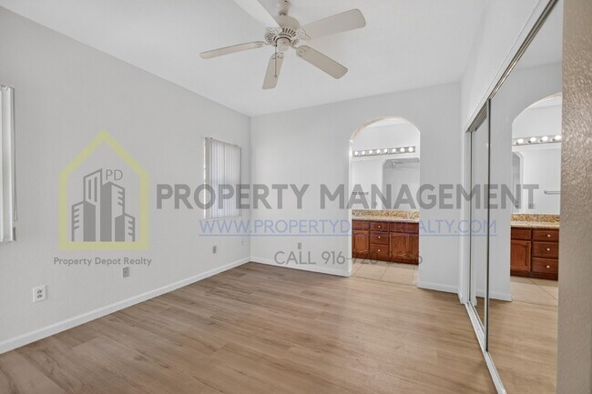 Building Photo - Charming 3-Bedroom Home with 2 Baths