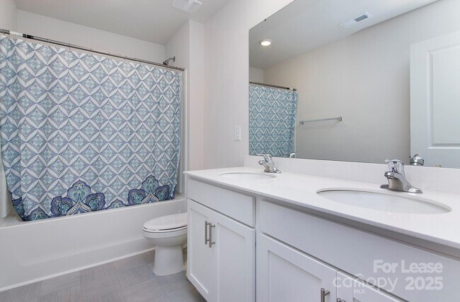 Building Photo - 11105 Austin Estates Dr