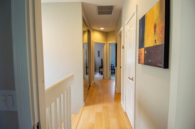 Building Photo - 504 Capistrano Dr
