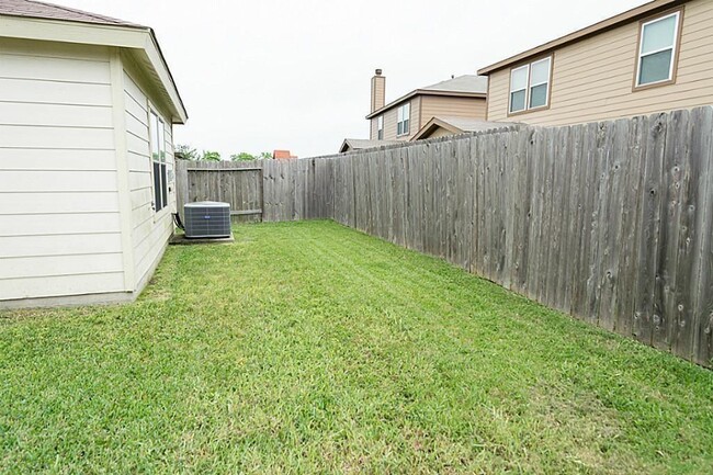 Building Photo - 2519 Skyview Cove Court