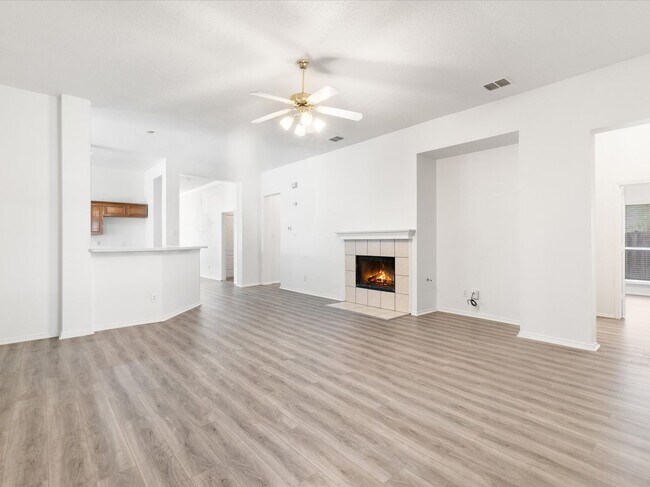 Building Photo - 5705 Frio Dr