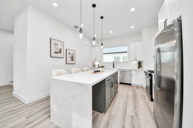 Building Photo - 7727 Hammerly Blvd