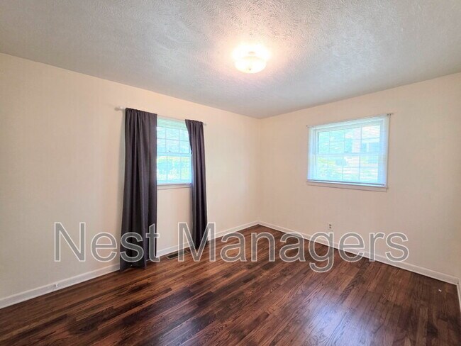 Building Photo - 5340 Docia Cir