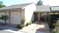 Building Photo - Ground Level 2BR 2BA in Park Tustin Commun...