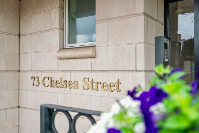 Building Photo - 73 Chelsea St