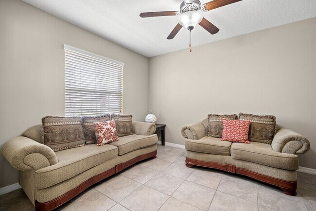 Building Photo - BEAUTIFUL Home For Rent in Cypress Creek!