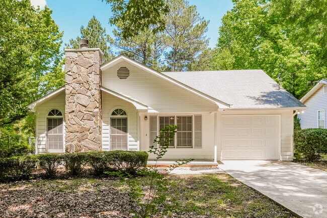 Building Photo - 465 Rosehill Dr