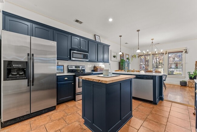 Building Photo - 1044 S Rembert St