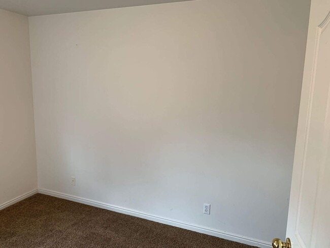 Building Photo - 1728 N 1500 W