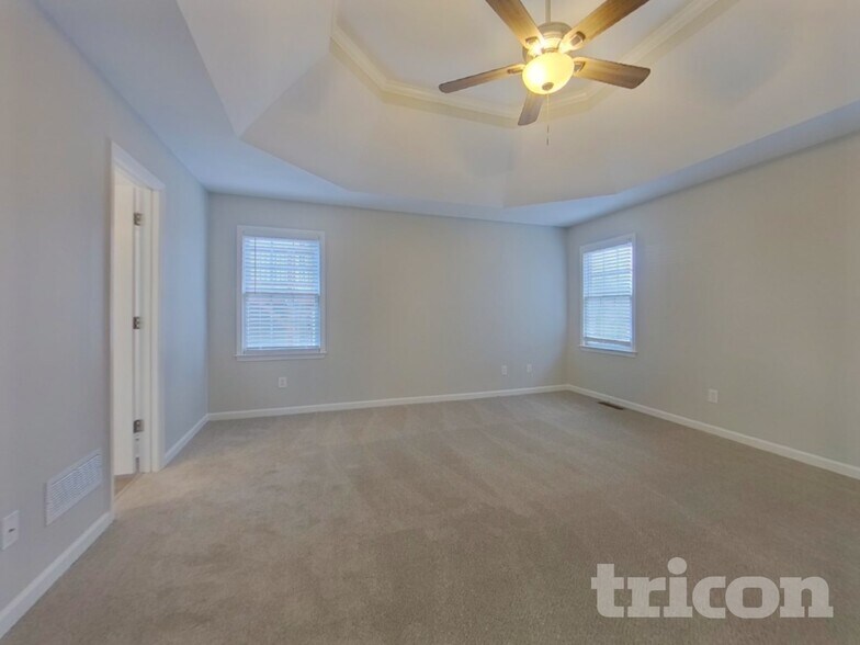 Building Photo - 3435 Emily Pl