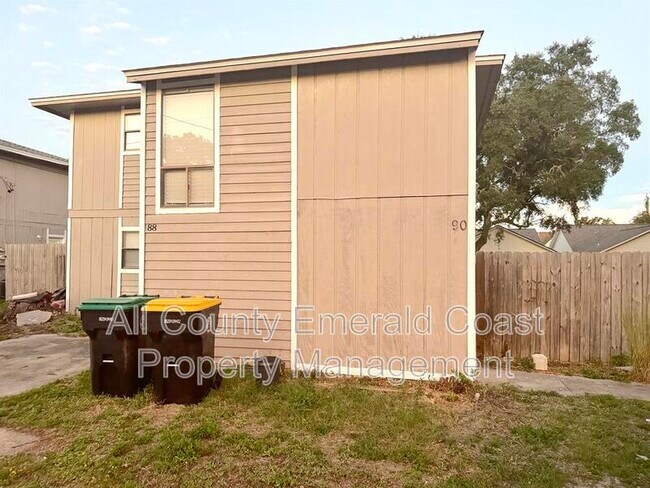 Primary Photo - 90 Josie Rd