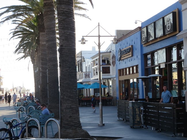 Building Photo - 1702 Hermosa Ave