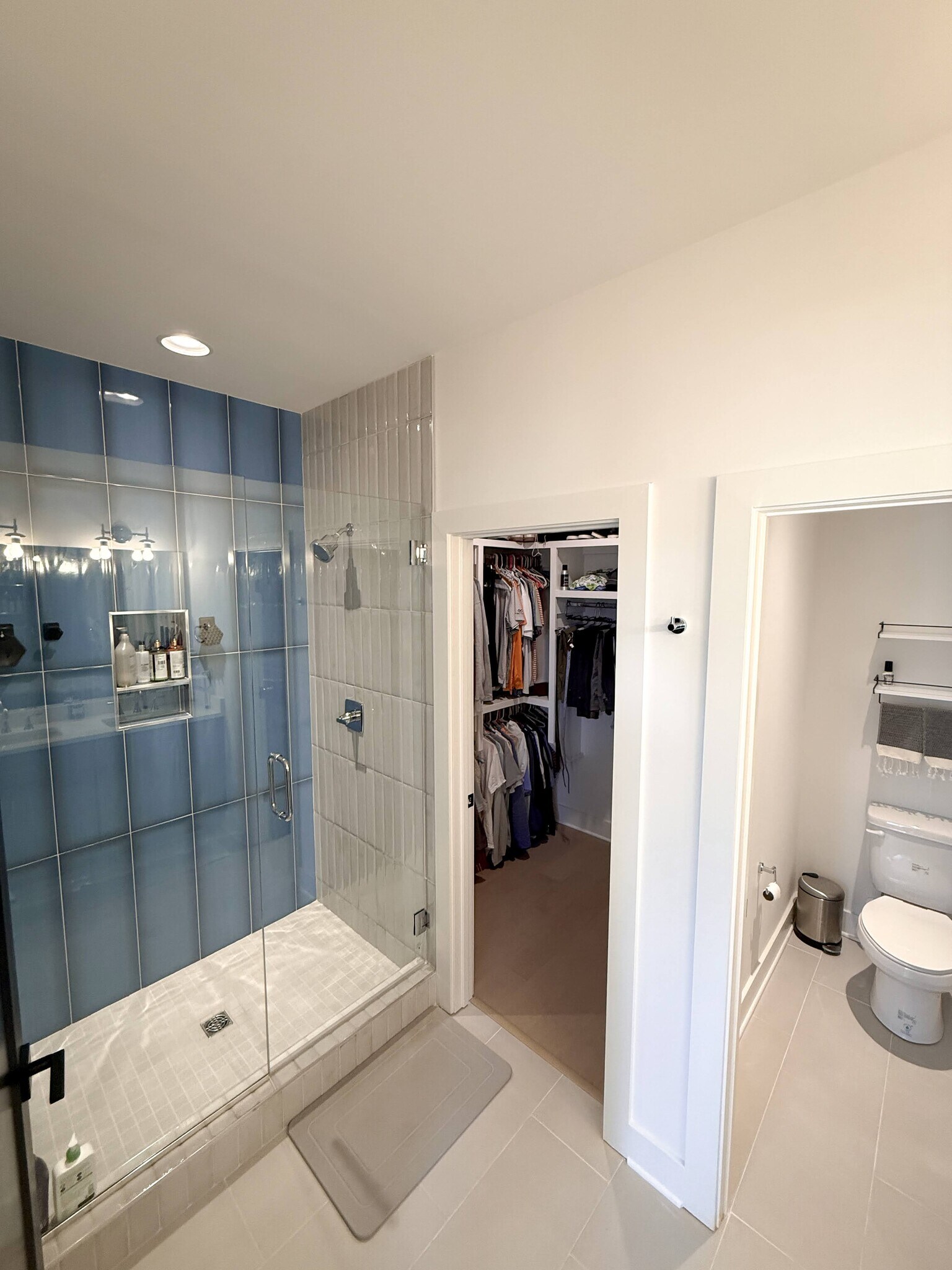 Building Photo - 2010 14th Ave N