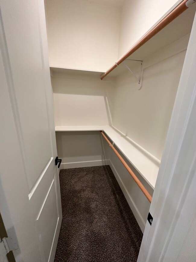 Building Photo - 4/3 Home - Mt. Pleasant Country Club