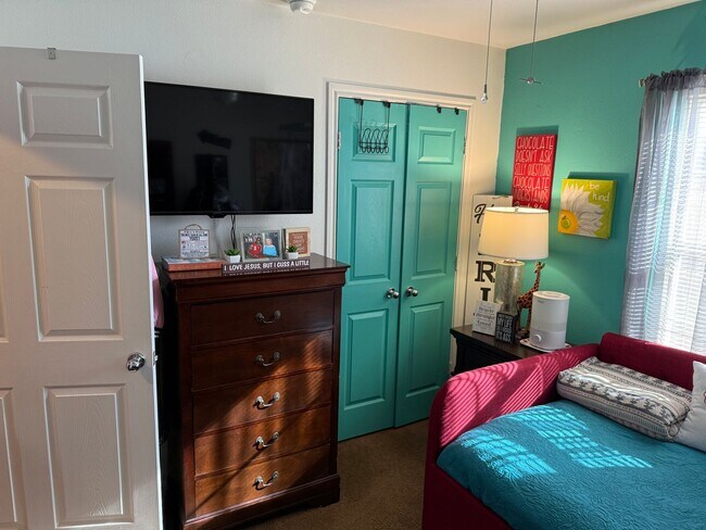 Building Photo - 2727 Choice St