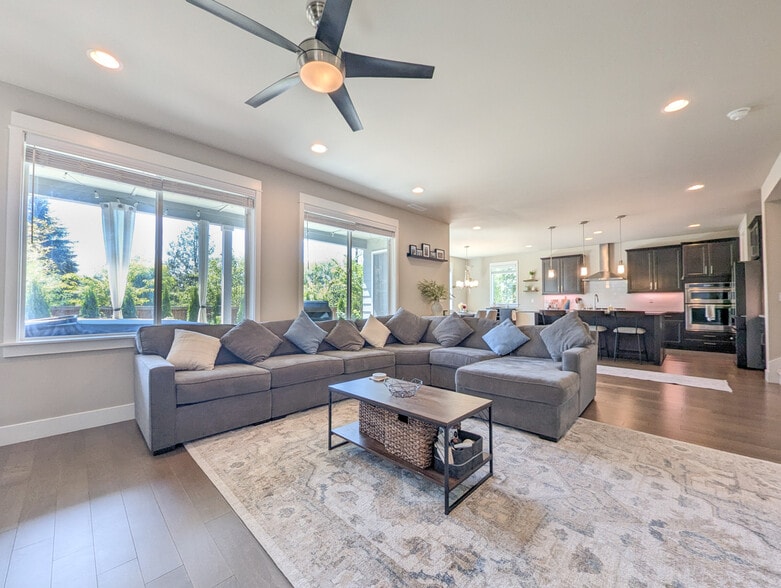 Living Room - 16324 131st St SE