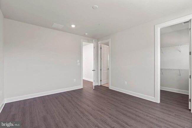 Building Photo - 1448 Lavender Clf Wy
