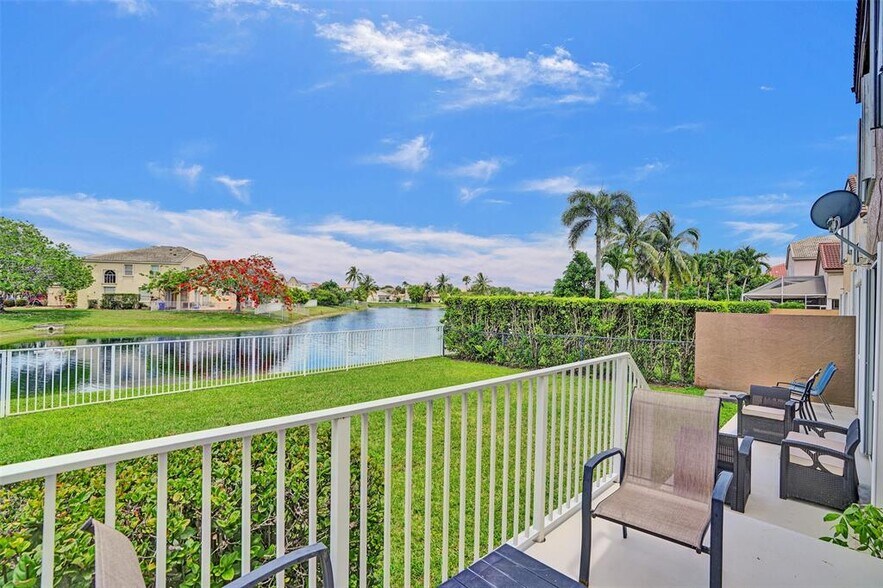 Building Photo - 1581 NW 159th Ave