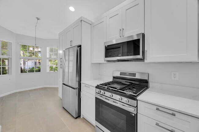 Building Photo - 11323 SW Mountain Ash Cir