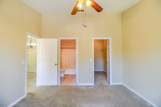 Building Photo - MOVE IN BY MAY 15th and GET 2 WEEKS OFF YO...