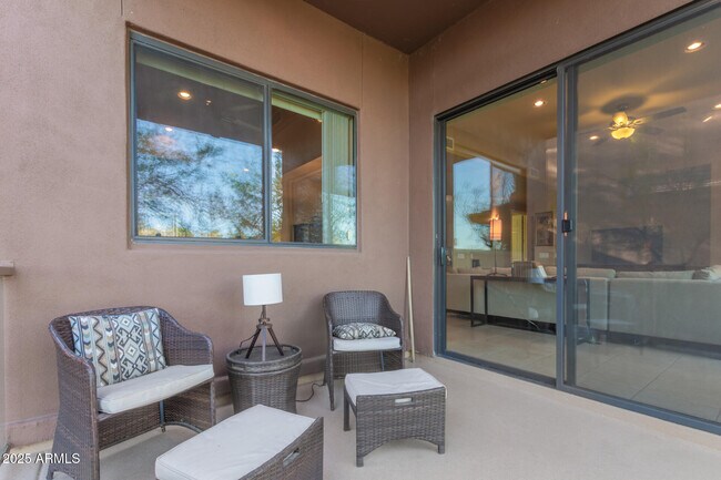 Building Photo - 16340 E Ridgeline Dr