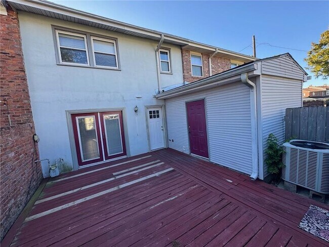 Building Photo - 309 Cherry Blossom Ln