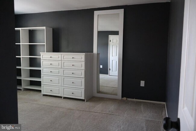 Building Photo - 5218 Caroline Cir