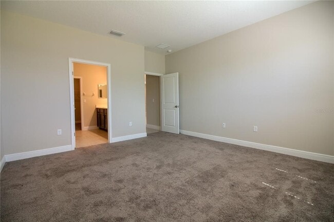 Building Photo - 6269 Great Bear Dr