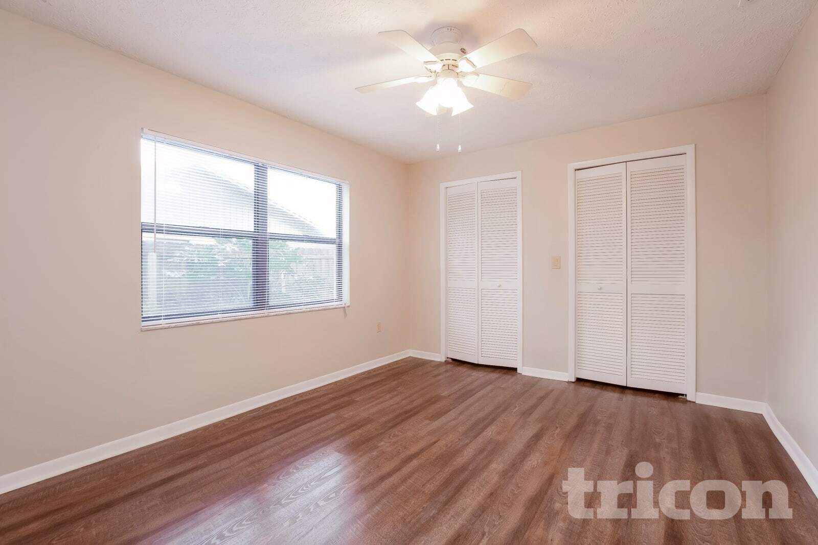 Building Photo - 1808 S Golfview Dr