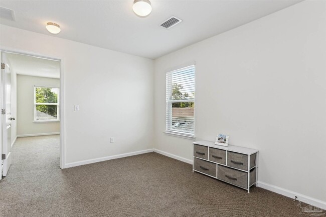 Building Photo - 499 Portside Dr