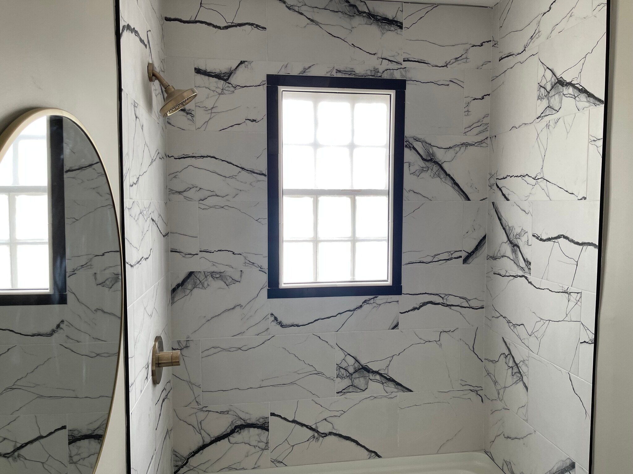 Building Photo - 425 Grandin Rd