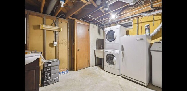 Lower Level Utility room - 2740 Alabama Ave S