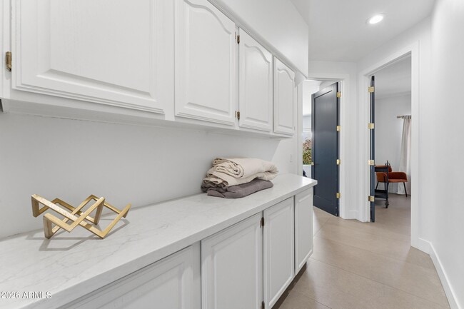 Building Photo - 3016 W Ironwood Cir